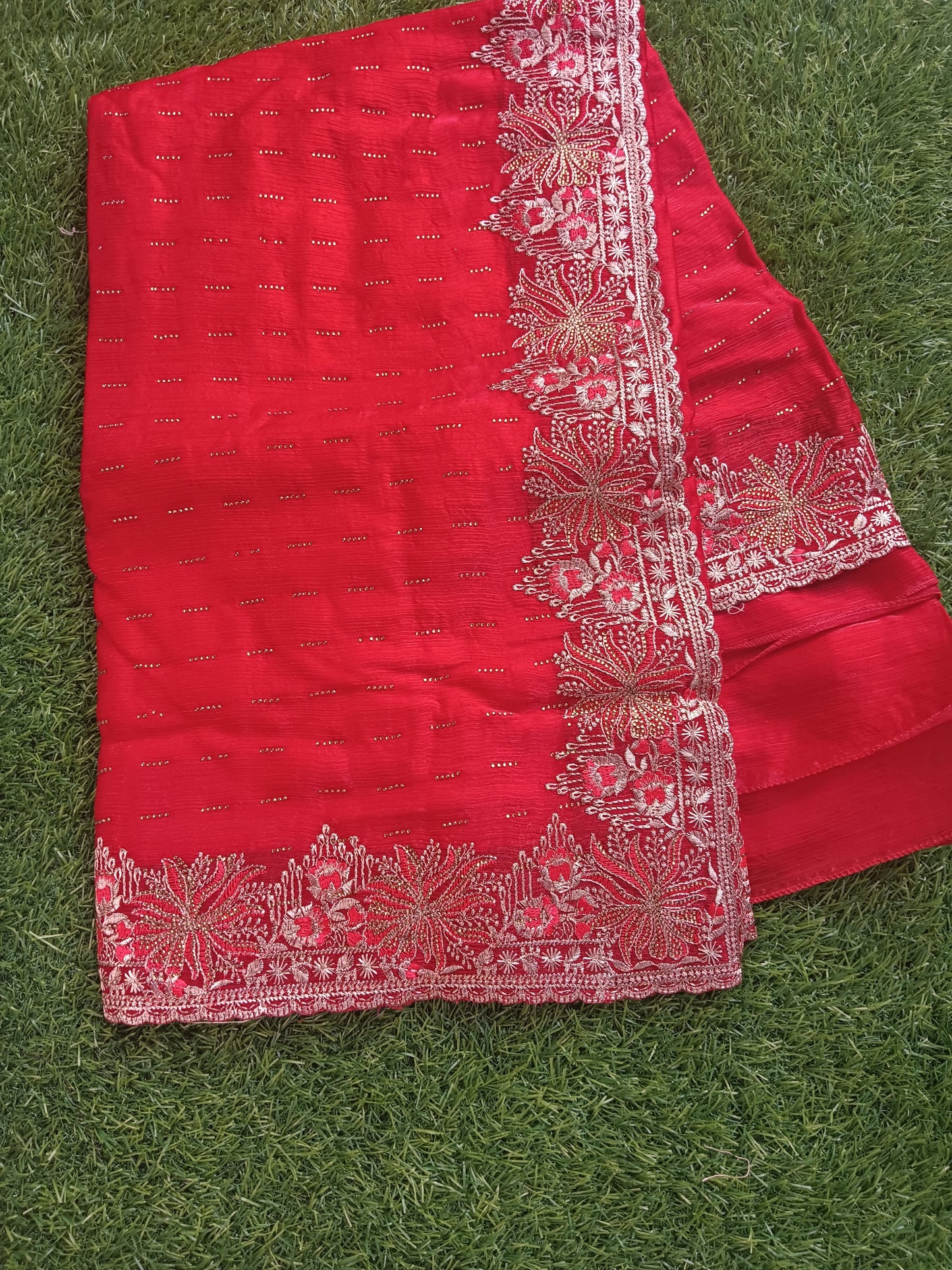 Soft Shimmer Chiffon Saree