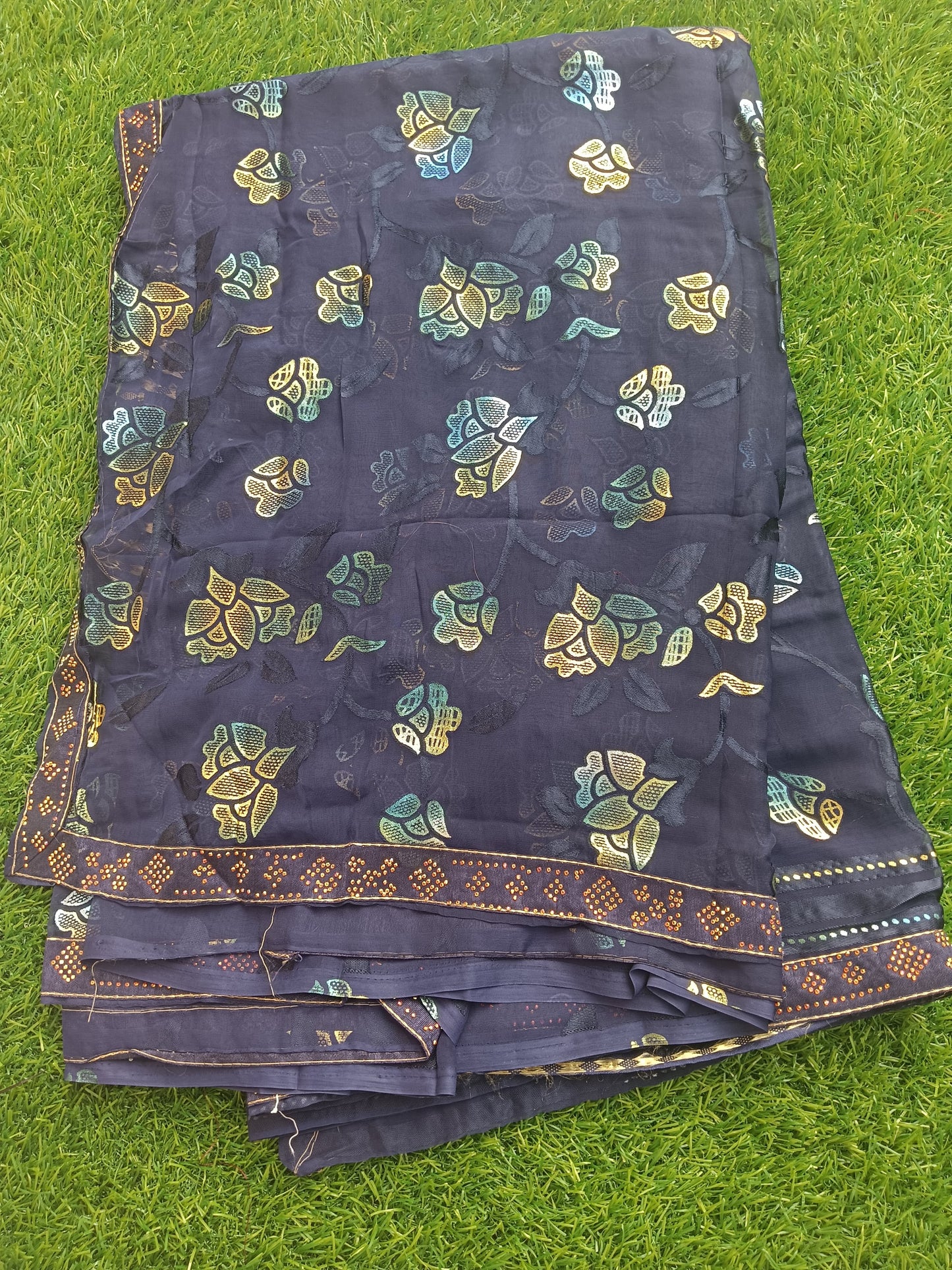 Pure Brasso Silk Saree! ✨